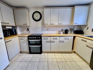 Photo 9- click for photo gallery